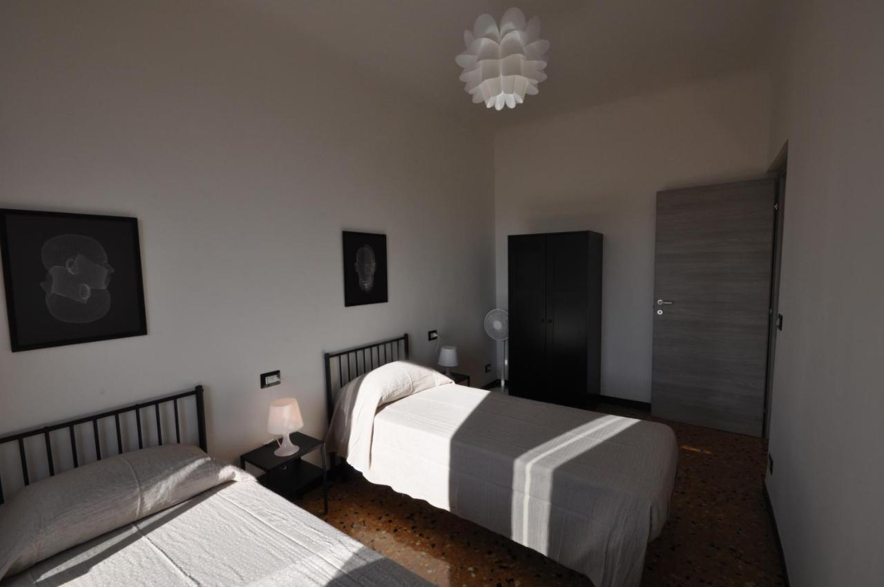 ジェノヴァPerdianahouse Waterfrontアパートメント エクステリア 写真
